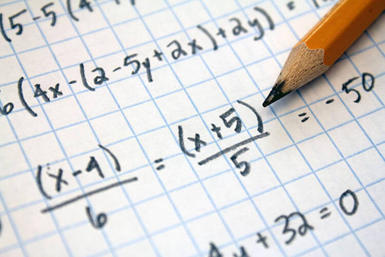 Equation là gì? Trong ẩm thực, nó là sự cân bằng và tương tác giữa các thành phần, hương vị, và kỹ thuật nấu nướng để tạo ra một món ăn hoàn chỉnh.