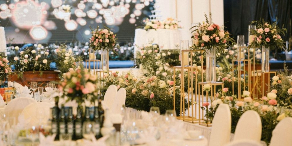 Địa điểm chụp ảnh cưới ngoại cảnh lãng mạn, ghi lại khoảnh khắc tình yêu đẹp như mơ.
