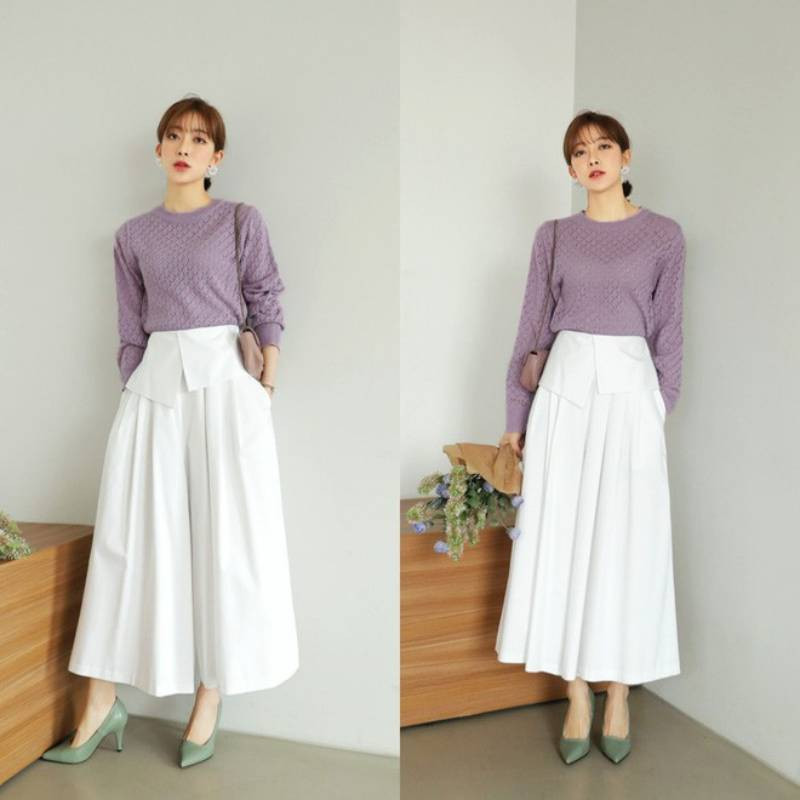 Quần culottes và áo len mỏng
