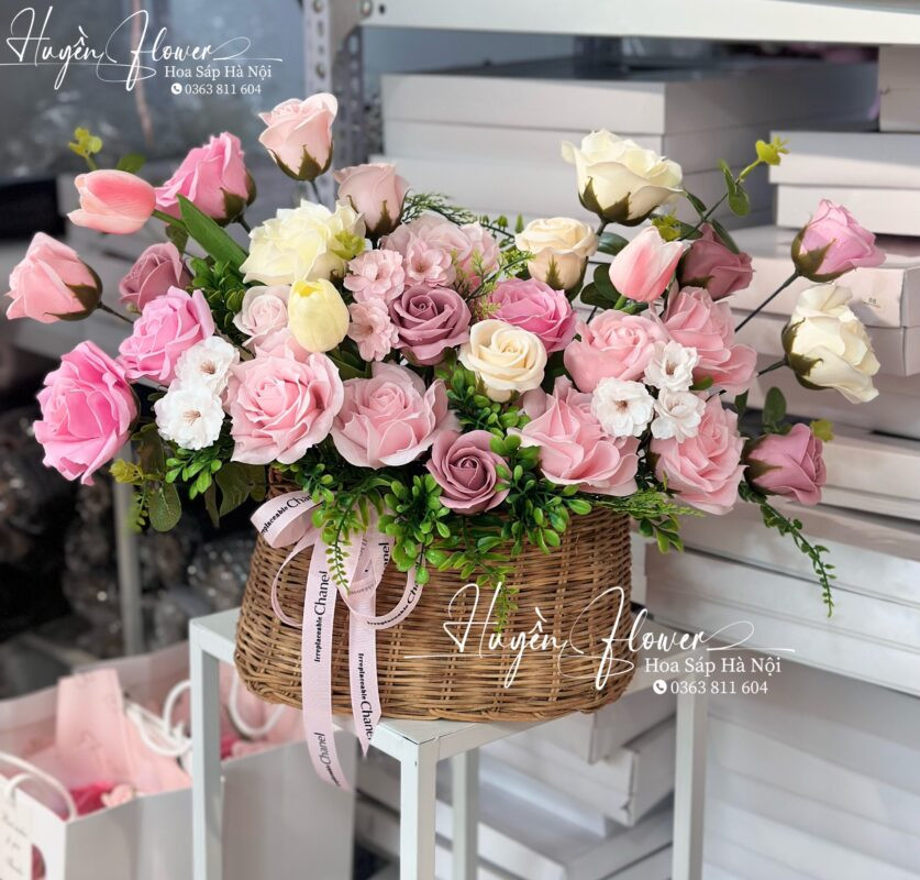 Hoa sáp được ứng dụng rộng rãi trong đời sống, từ trang trí nhà cửa đến làm quà tặng và trang trí sự kiện.