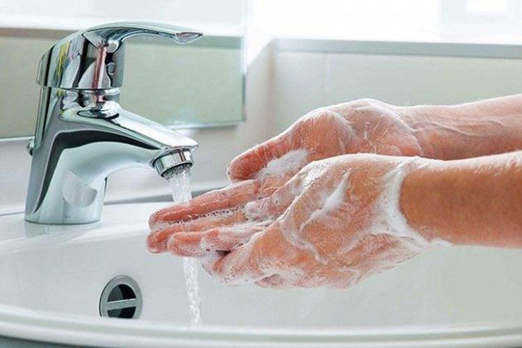 Phòng ngừa bệnh truyền nhiễm bằng cách rửa tay thường xuyên