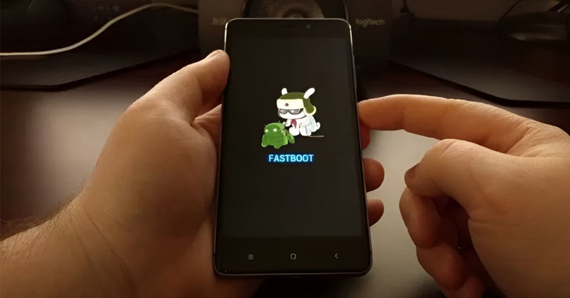 Hình ảnh minh họa sử dụng phím cứng để thoát Fastboot Xiaomi