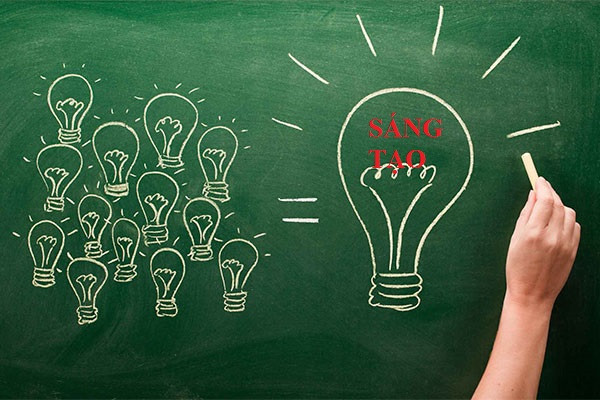 Chuyên gia tổ chức sự kiện đang làm việc